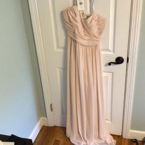 Monique L’Huillier Formal Dress